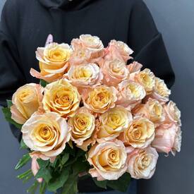 Букет из 21 роз Эквадор 50см