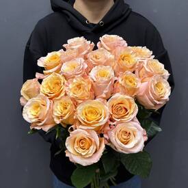 Букет из 21 роз Эквадор 50см