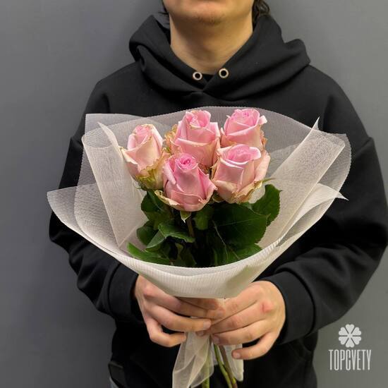 Букет из 5 роз Эквадор 50см