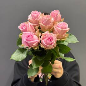 Букет из 7 роз Эквадор 50см