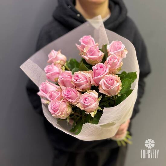 Букет из 15 роз Кения 50см 