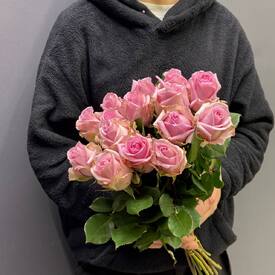 Букет из 15 роз Кения 50см