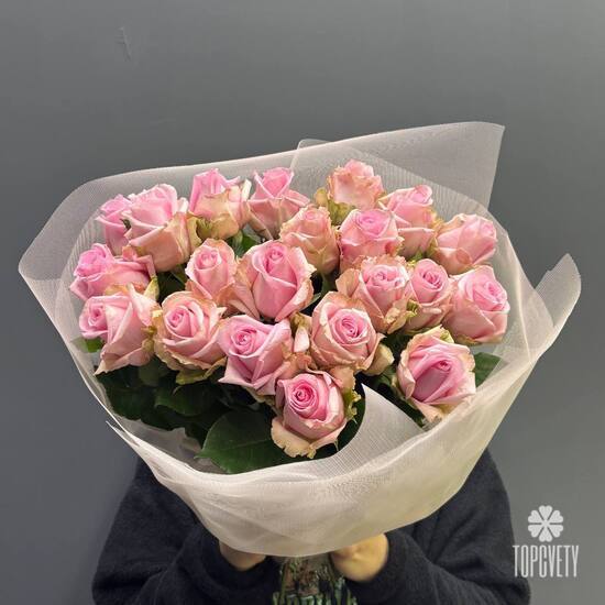 Букет из 21 роз Кения 50см