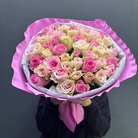 Букет из 51 розы микс Кения 50см