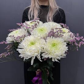 Букет из 7 хризантем Магнум 