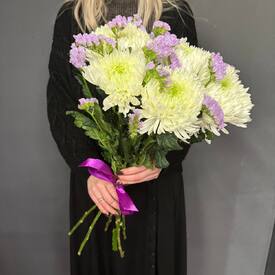 Букет из 5 хризантем Магнум