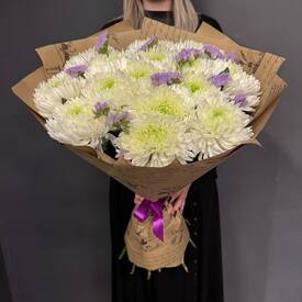 Букет из 13 хризантем Магнум