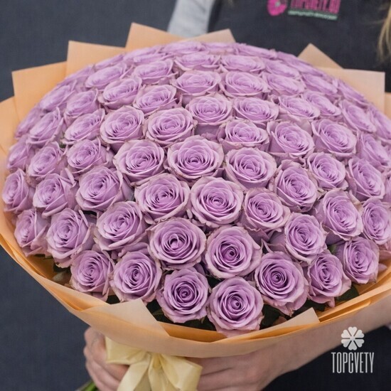 Букет из 101 сиреневой розы Кения 40см