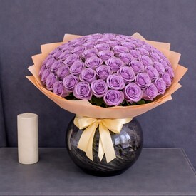 Букет из 101 сиреневой розы Кения 40см
