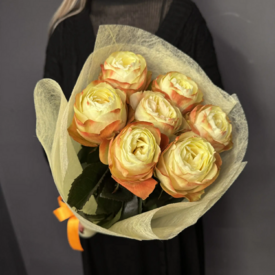 Букет из 7 роз Эквадор 50см