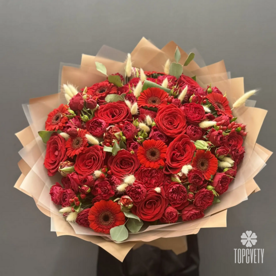 Букет из гербер, тюльпанов и роз