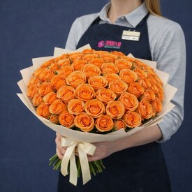 Букет из 101 оранжевые розы Кения 40см