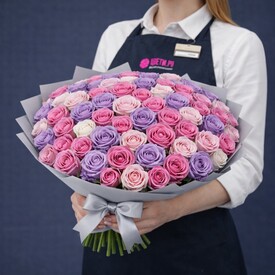 101 бело-розово-сиреневая роза Кения 40см