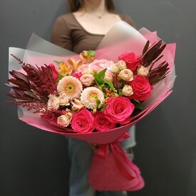 Букет из гортензии, альстромерии и гербер