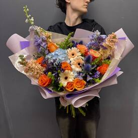 Букет из гортензии, роз и гербер