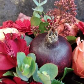 Букет из роз, гербер и альстромерий