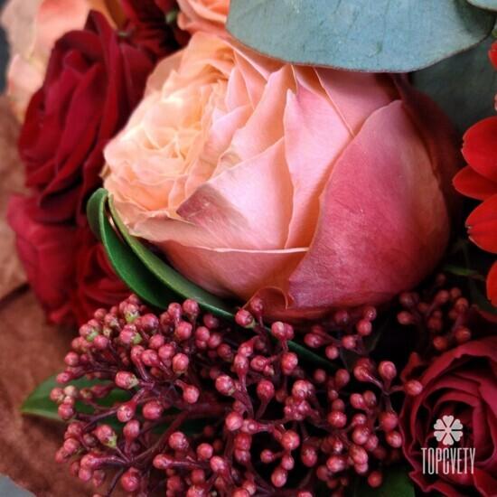 Букет из роз, гербер и альстромерий