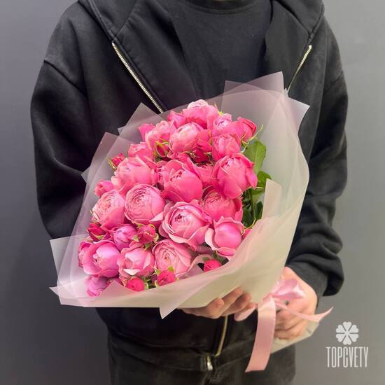 Букет из 7 кустовых пионовидных роз 50см