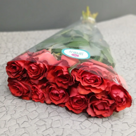 Роза красная Кения 50 см в пачке