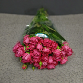 Пачка кустовых роз 50 см (10шт)	
