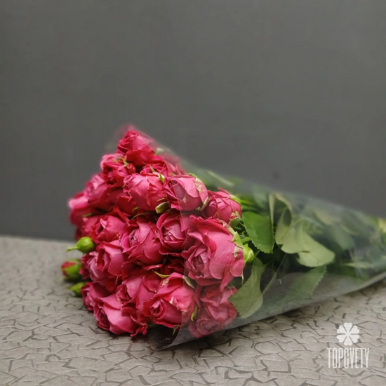Пачка кустовых роз 50 см (10шт)	