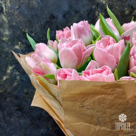 Букет из 35 розовых пионовидных тюльпанов 