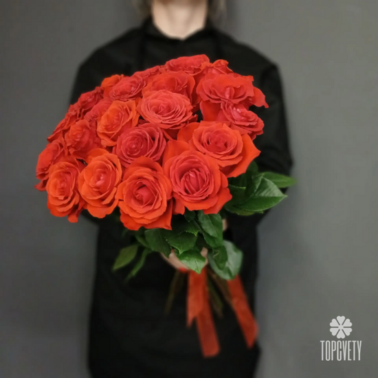 Букет из 21 розы Нина 50см
