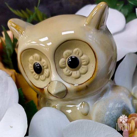 Букет из орхидей и хризантем 