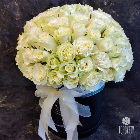 Букет из 75 белых роз в коробке 