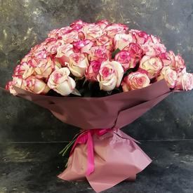 Букет из 55 розовых роз 