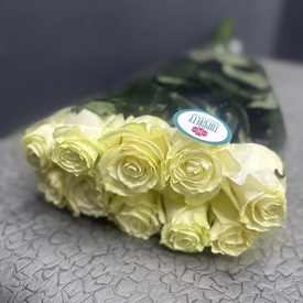 Пачка роз  Мондиаль 70см (10шт)