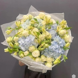 Комбо букет + 5 шаров