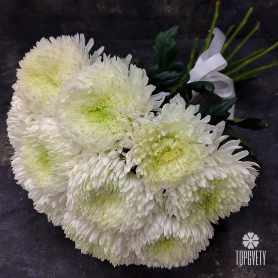 Букет из 15 белых хризантем