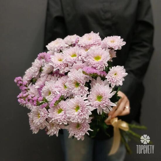 Букет из 5 кустовой хризантемы и статицы