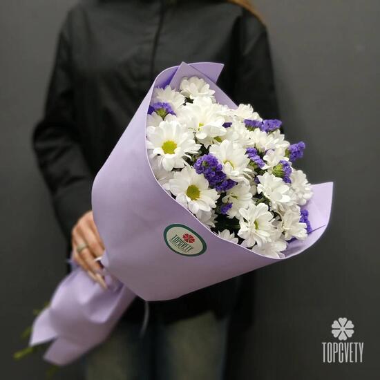 Букет из 5 кустовой хризантемы и статицы