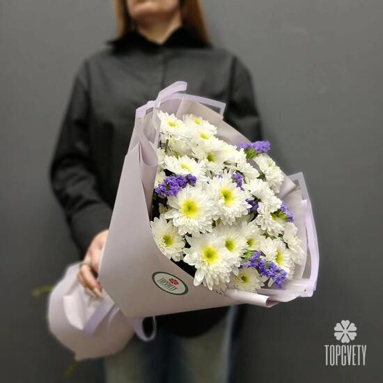 Букет из 5 кустовой хризантемы и статицы