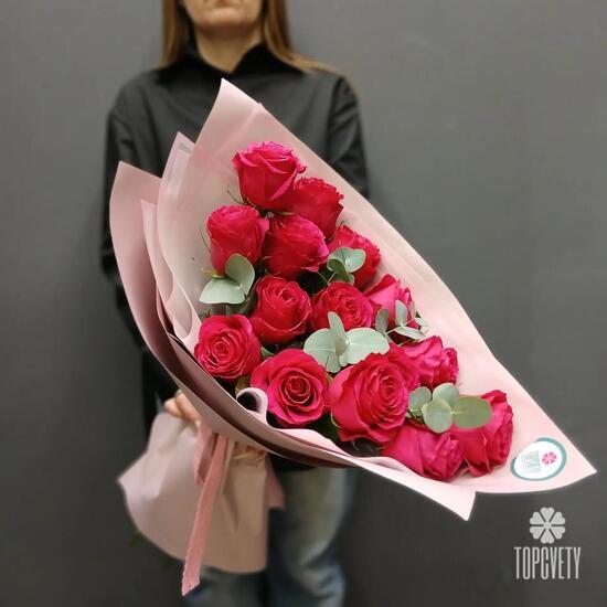 Букет из 15 роз Хот Спот 50см