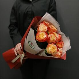 Букет из 11 роз Кабарет 50см