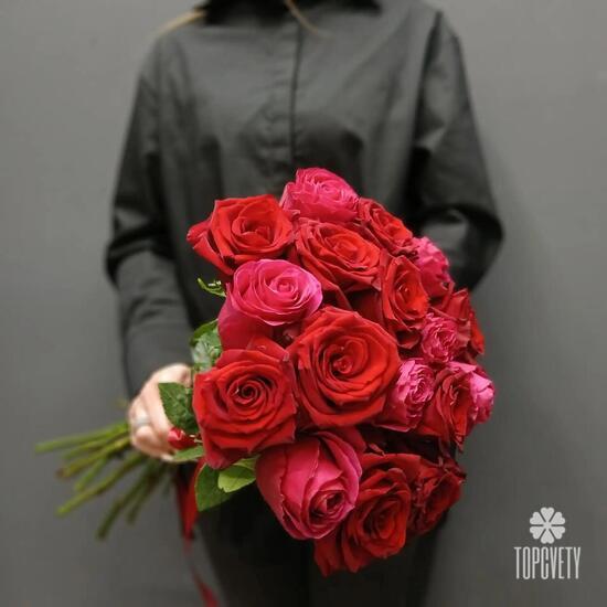 Букет из 17 роз микс 50см