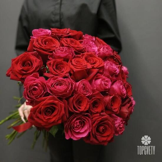 Букет из 35 роз микс 50см