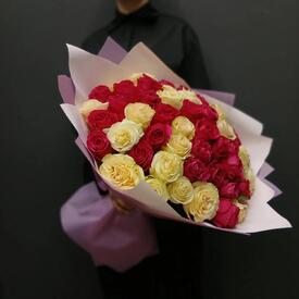 Букет из 51 розы микс 50см