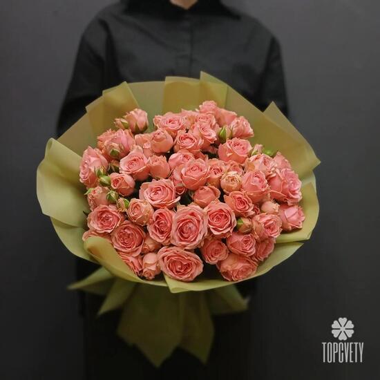 Букет из 19 кустовых роз 50см