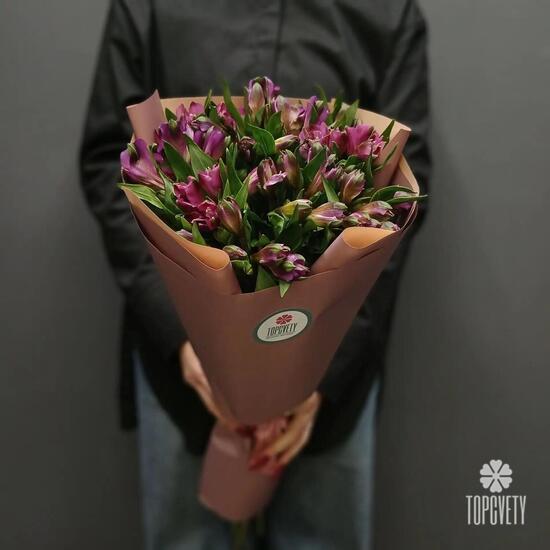 Букет из 11 фиолетовых альстромерий