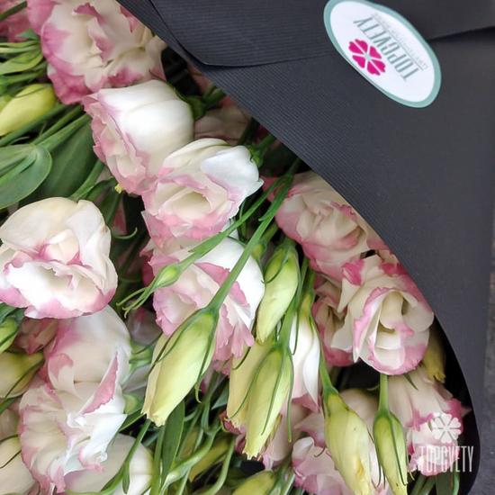 Букет из 15 розовых эустом