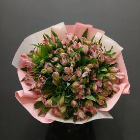 Букет из 21 розовой альстромерий