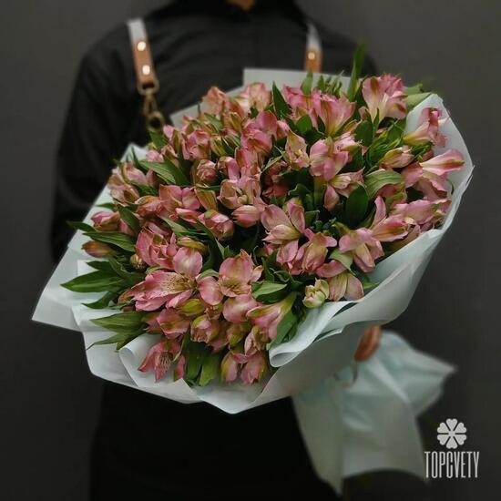 Букет из 25 розовых альстромерий