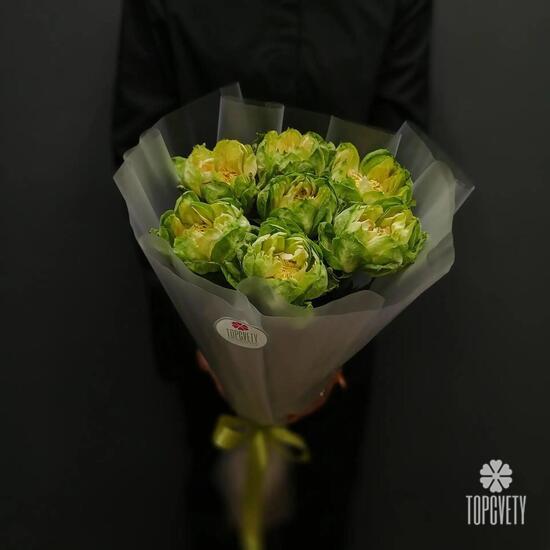 Букет из 7 роз Вегги 70см
