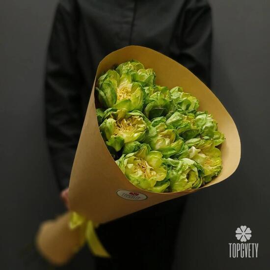 Букет из 11 роз Вегги 70см
