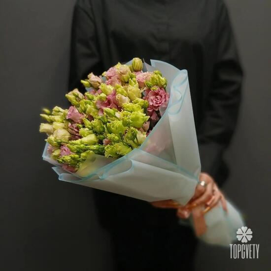 Букет из 11 розовых эустом