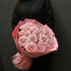Букет из 17 роз Бимба 50см
